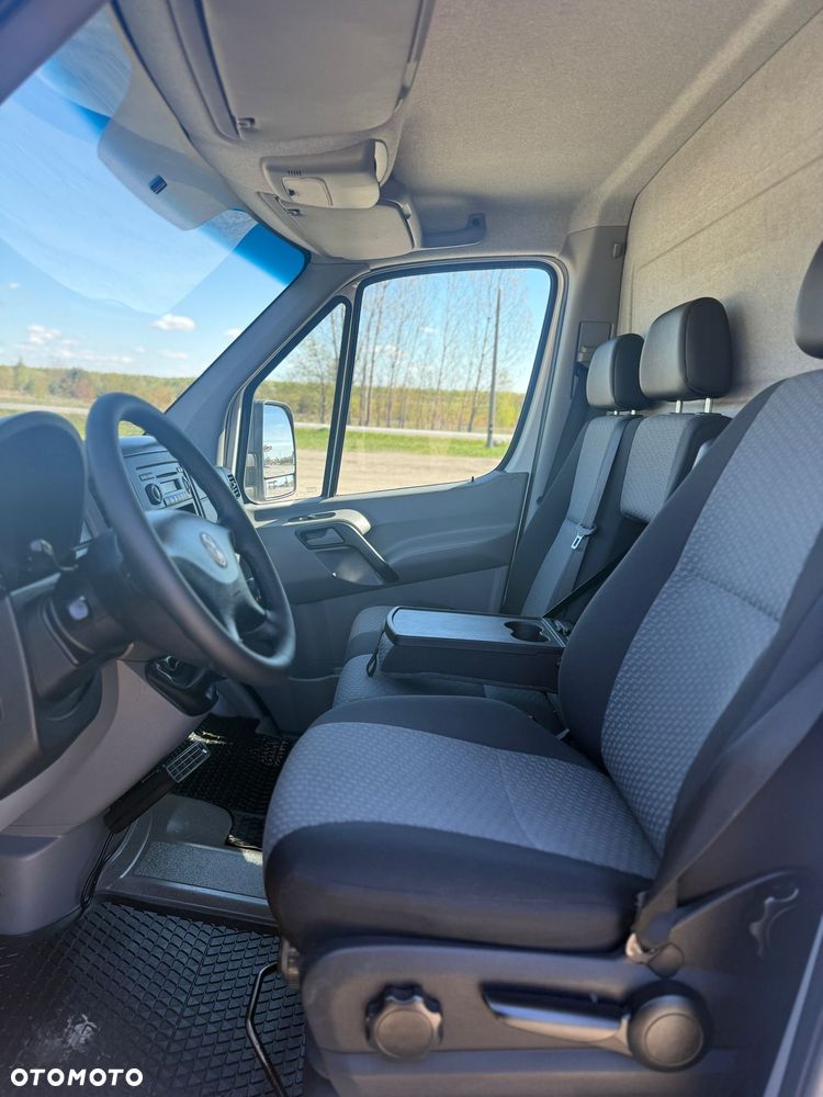 Volkswagen Crafter - 8
