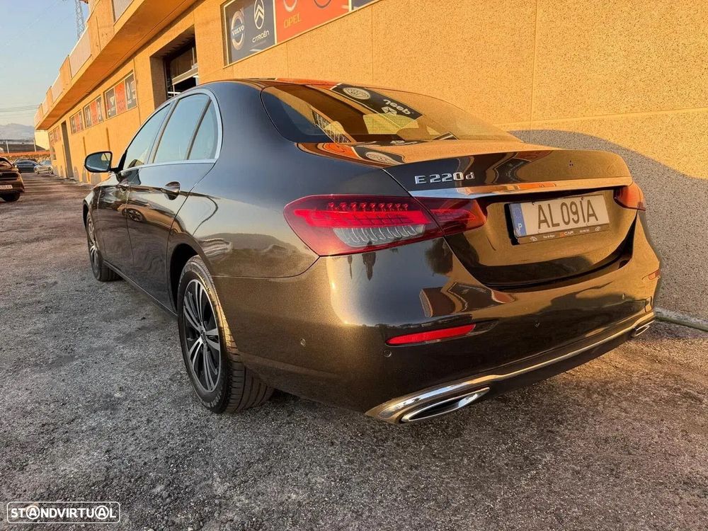 Mercedes-Benz E 220 d Avantgarde - 2
