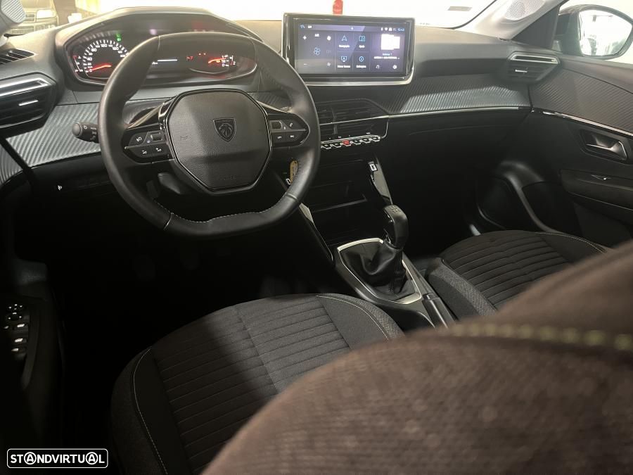 Peugeot 208 1.2 PureTech Allure - 22