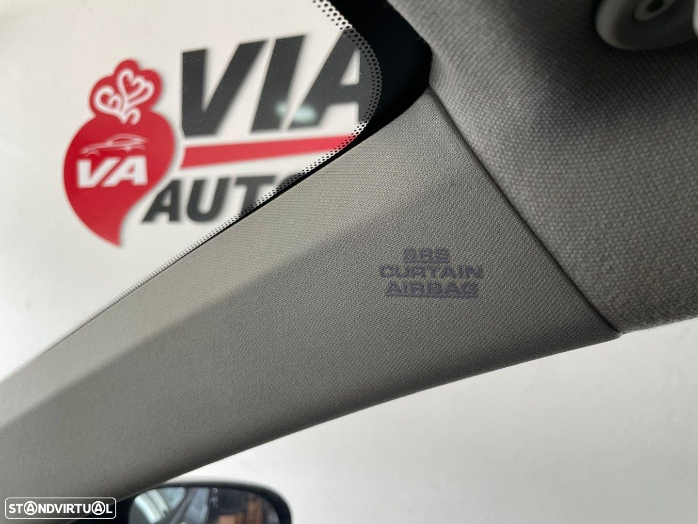 Toyota Auris 1.4 D-4D Exclusive+P.Sport - 12