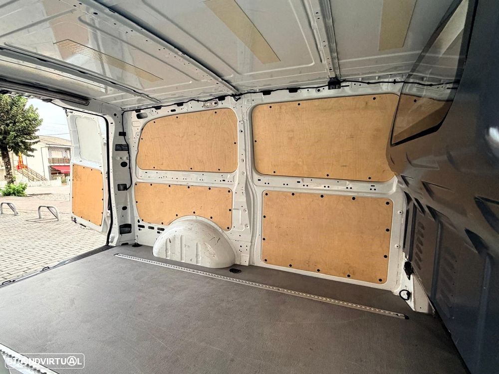 Mercedes-Benz Vito 116 CDi 163cv  Longa  IVA DEDUTIVEL - 31