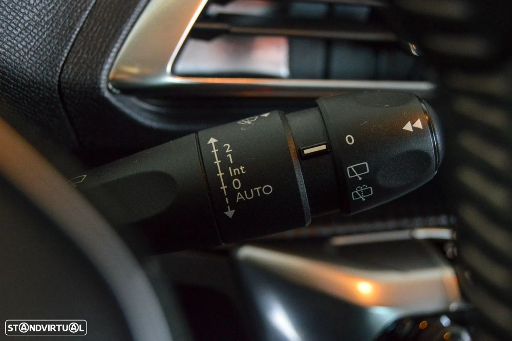 Peugeot 3008 1.5 BlueHDi Active Pack - 35