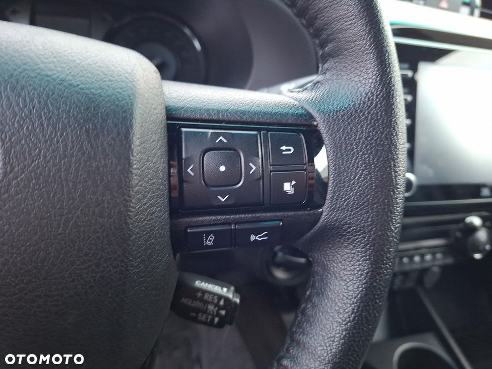 Toyota Hilux 2.8 D-4D Double Cab Invincible 4x4 - 21