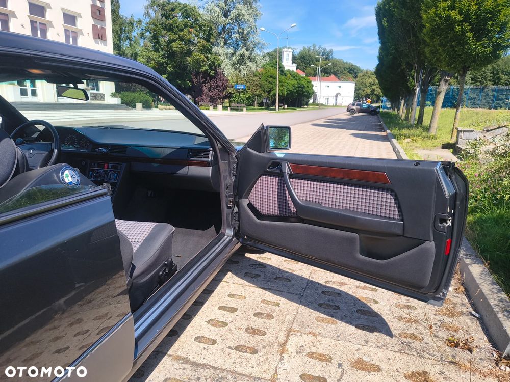 Mercedes-Benz Klasa E - 20