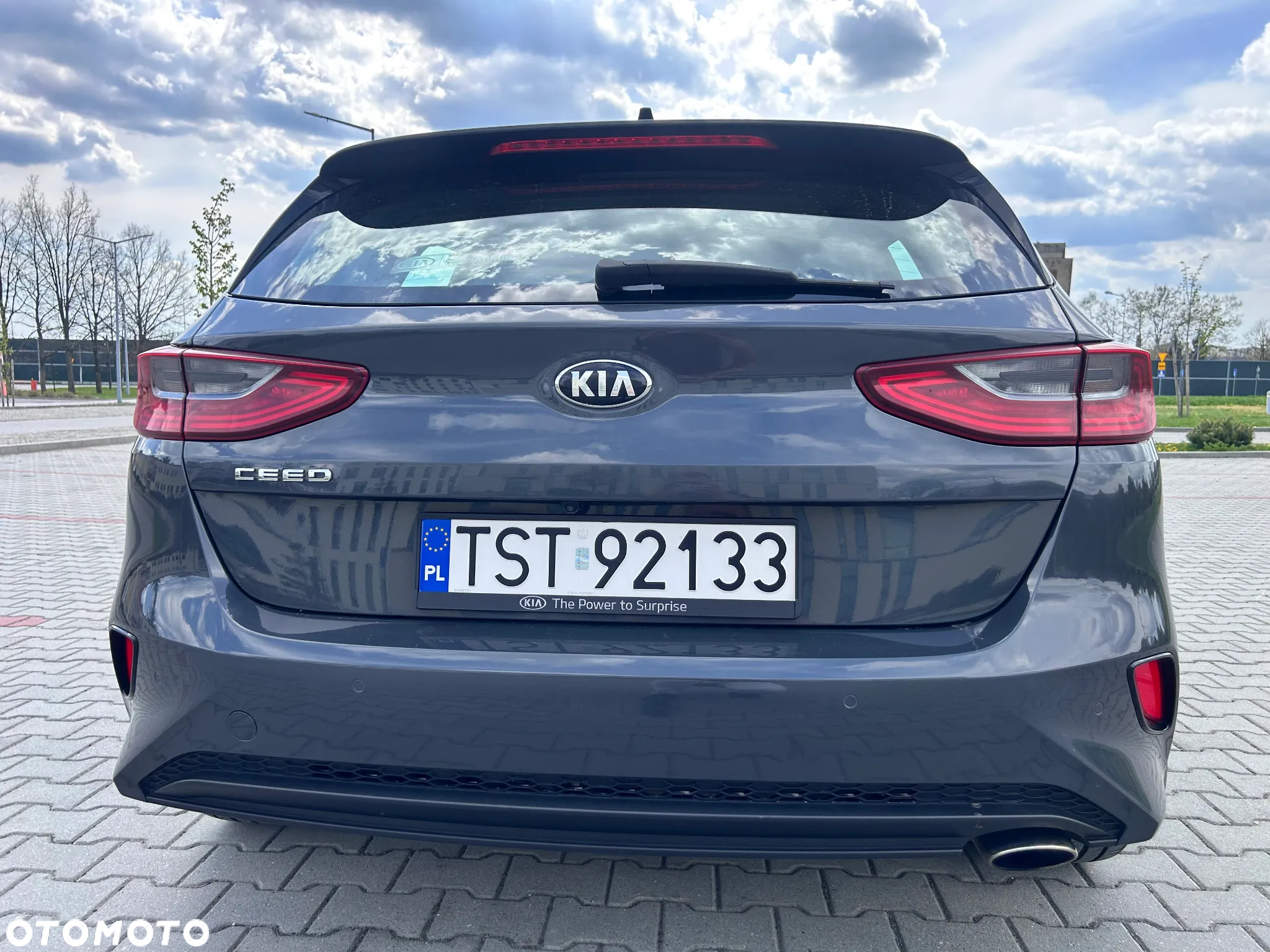 Kia Ceed 1.6 CRDi SCR L Business Line - 6
