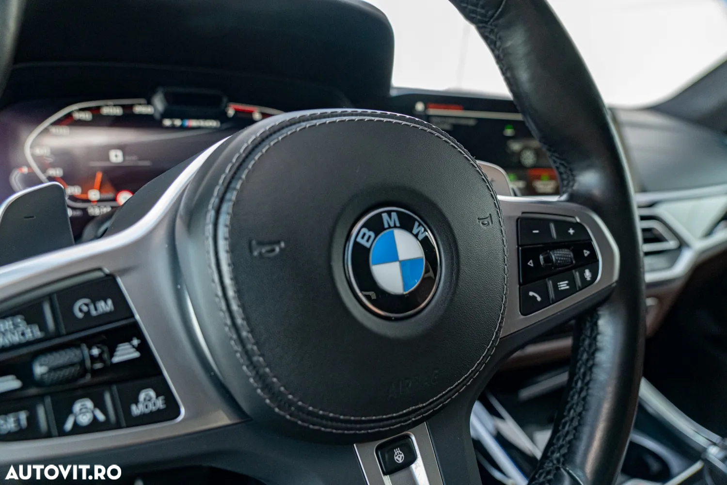 BMW X7 M50i - 22