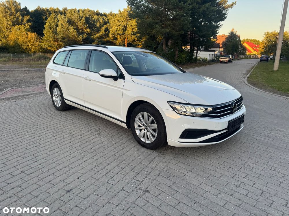 Volkswagen Passat 2.0 TDI SCR DSG Business - 3