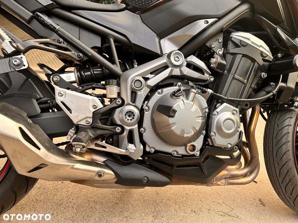 Kawasaki Z - 5