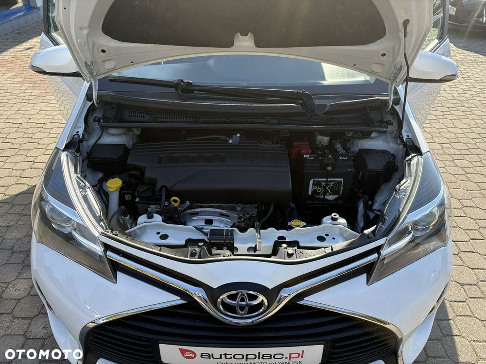 Toyota Yaris - 30