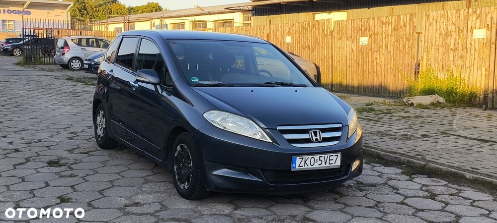Honda FR-V - 2