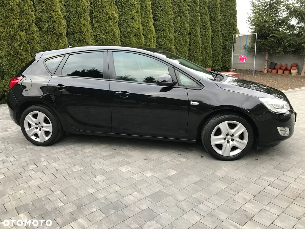 Opel Astra 1.4 Turbo Design Edition - 6