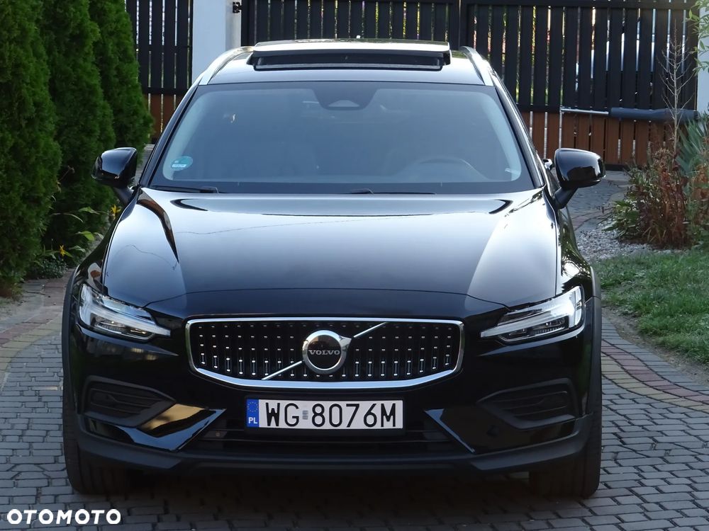 Volvo V60 Cross Country B4 D AWD Plus - 13