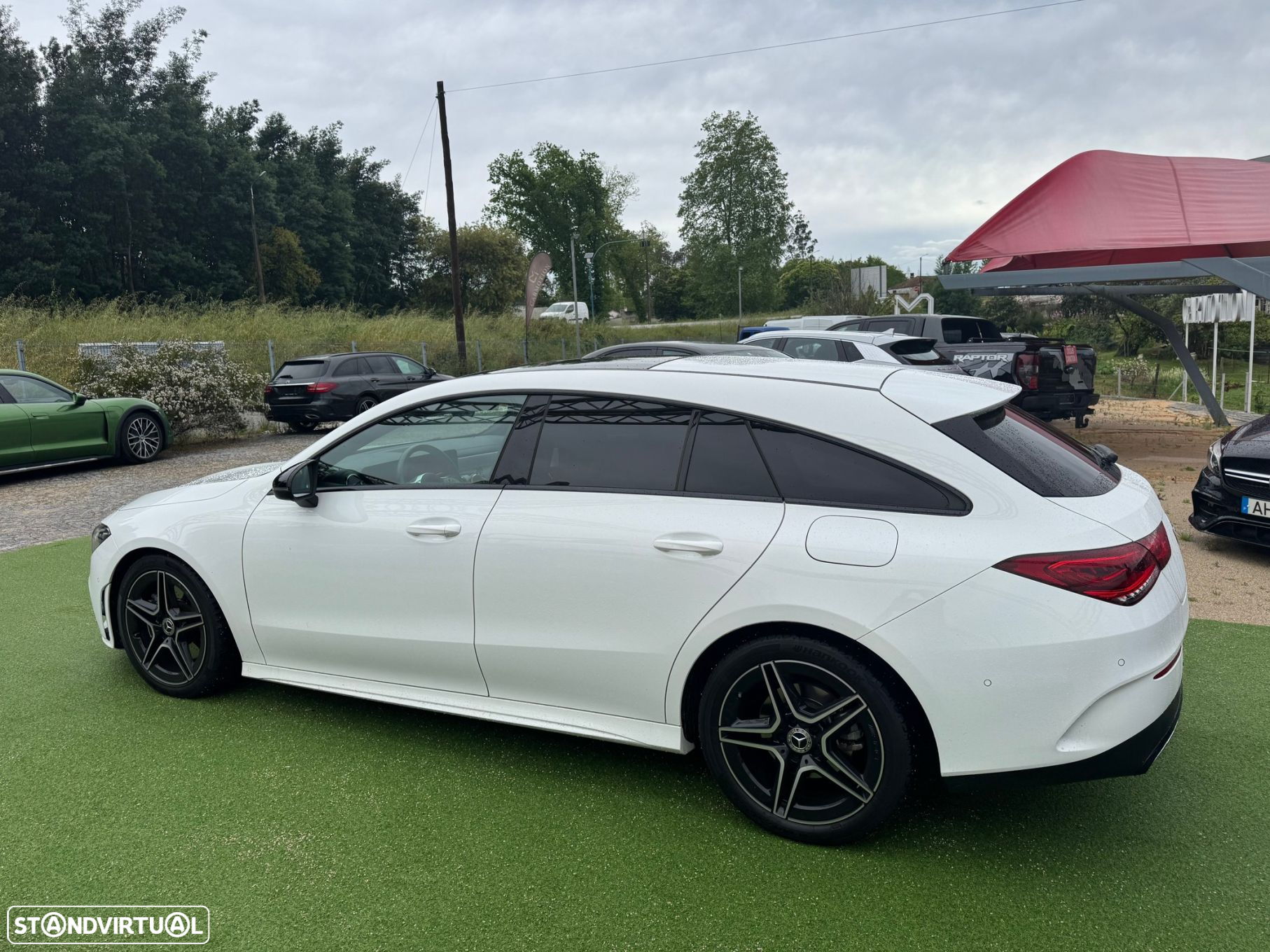 Mercedes-Benz CLA 200 d Shooting Brake AMG Line Aut. - 2
