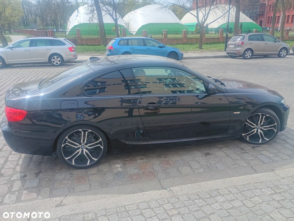 BMW Seria 3 320i Edition Exclusive - 9