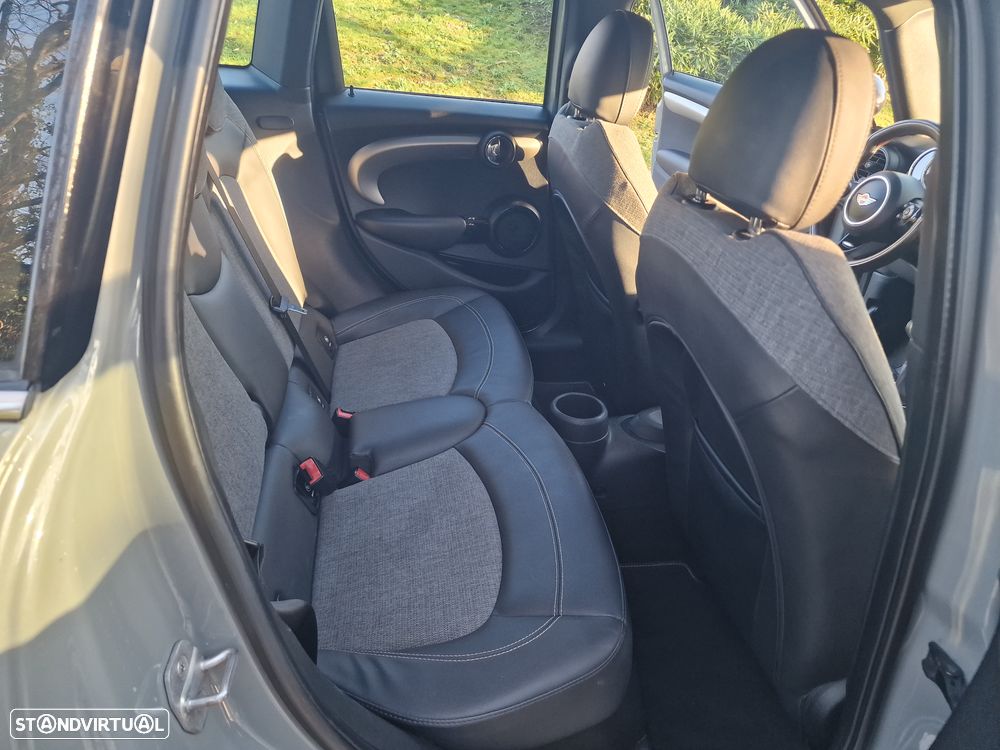 MINI 5 Portas Cooper D - 14