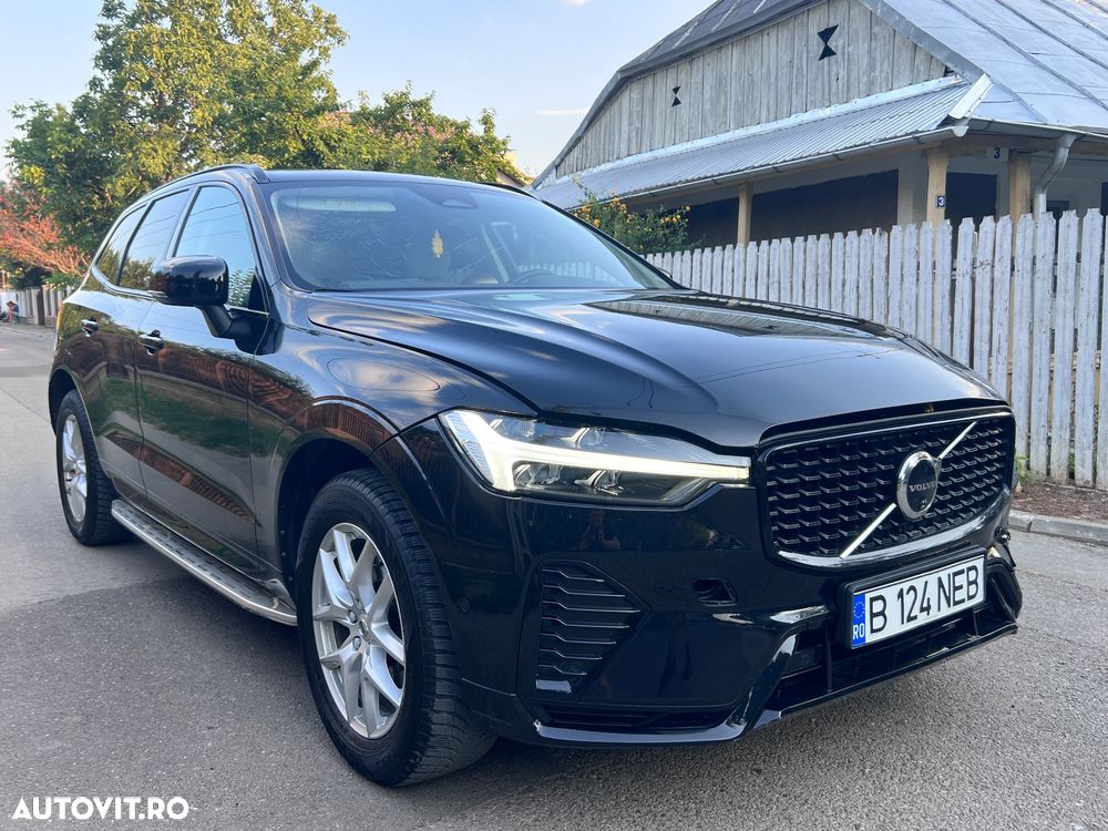 Volvo XC 60 B4 MHEV AT AWD Ultimate Dark - 10