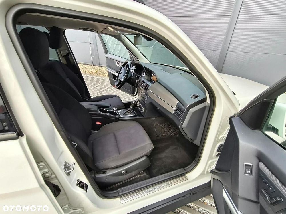 Mercedes-Benz GLK - 15
