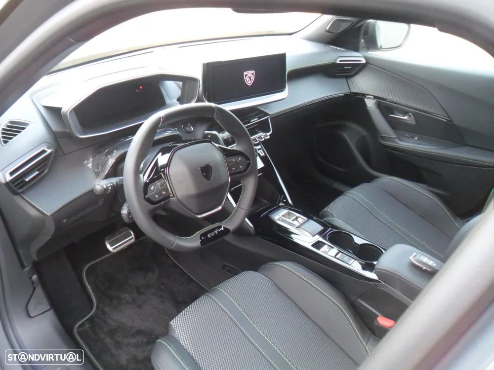 Peugeot 2008 1.2 Hybrid GT e-DCS6 - 7