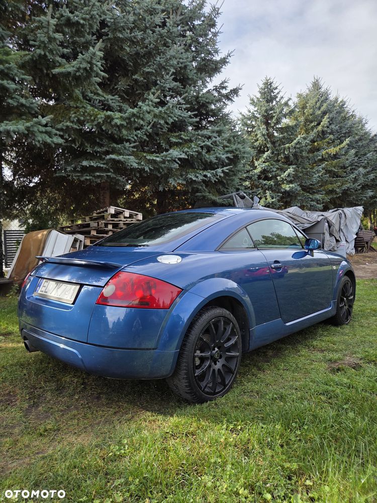 Audi TT Coupé - 5
