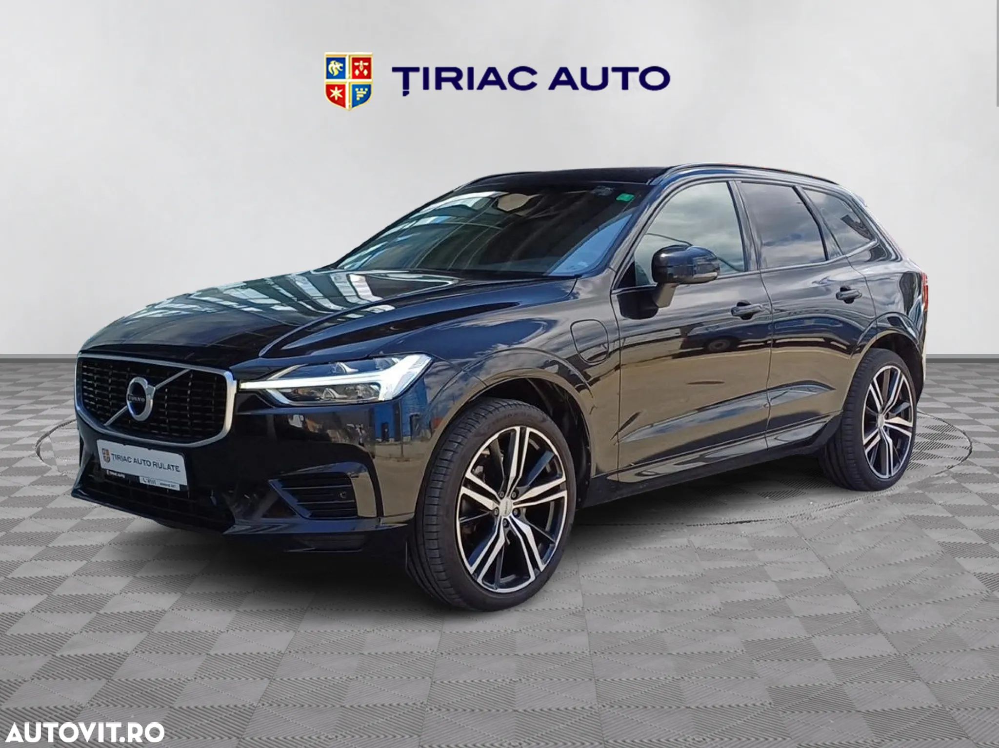 Volvo XC 60 T8 Twin Engine AWD Momentum - 1