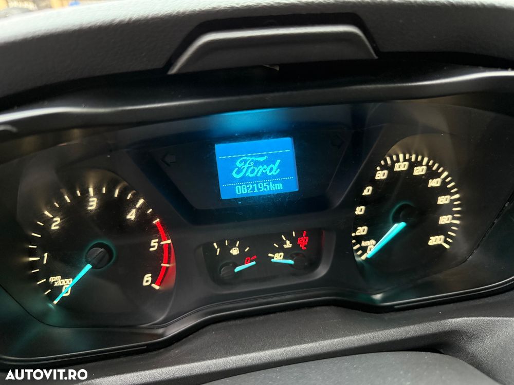 Ford Transit - 13