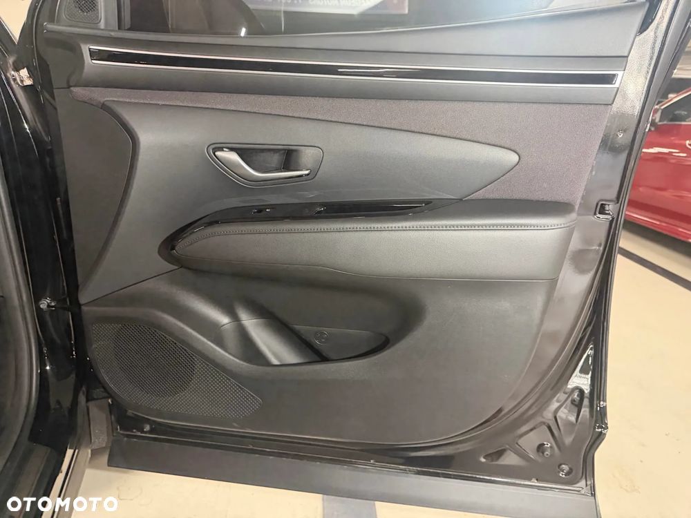 Hyundai Tucson - 16