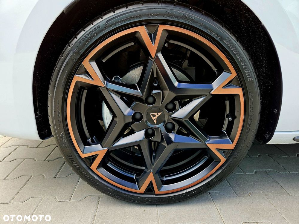 Cupra Leon Sportstourer - 15