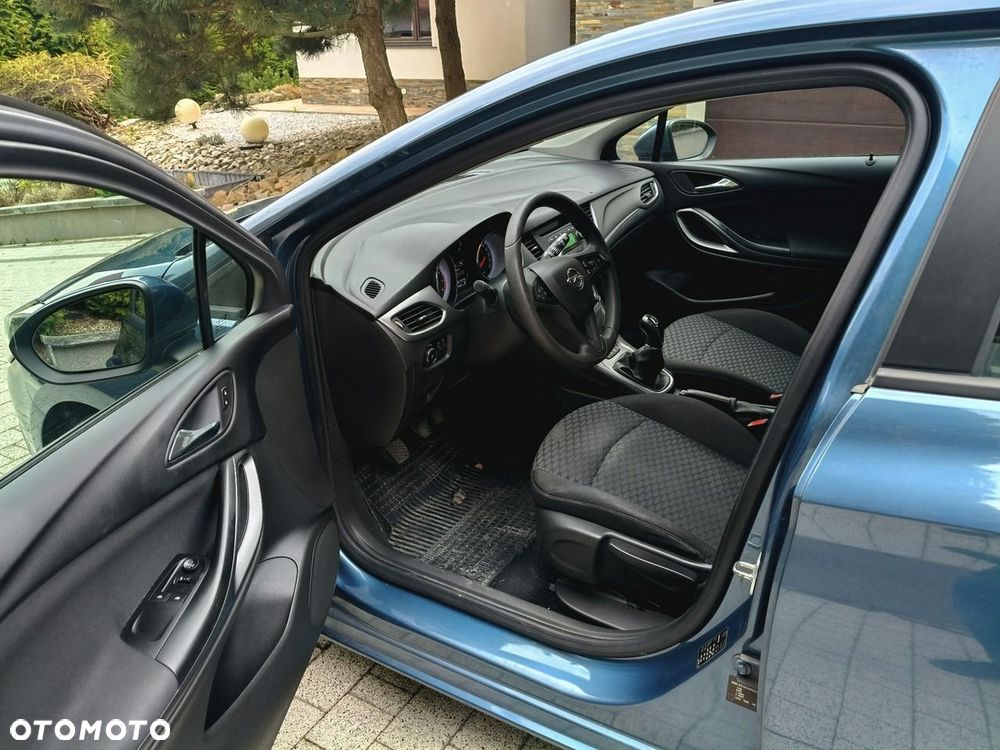 Opel Astra - 13