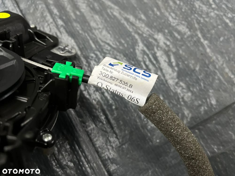 VW Passat B8 Mechanizm tylnej klapy bagażnika dociąg dociągi 3G0827535B 3G0827887A - 5