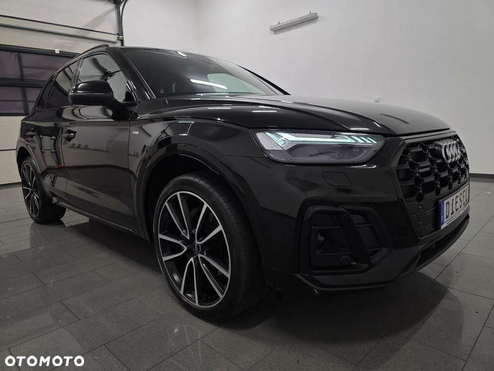 Audi Q5 40 TDI quattro S tronic S line - 1