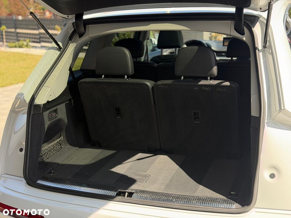 Audi Q7 - 13