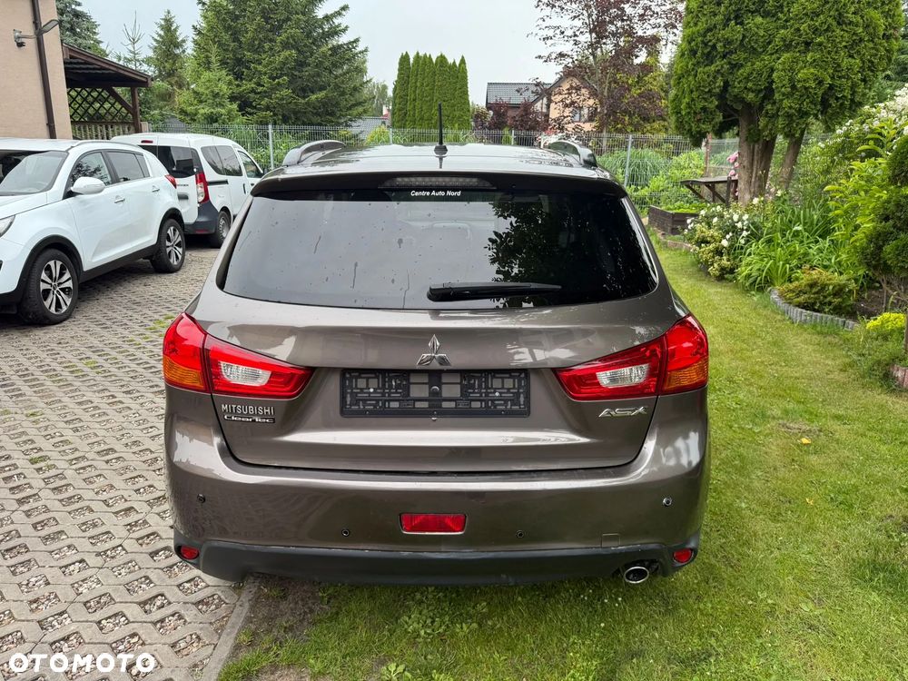 Mitsubishi ASX 1.6 2WD Plus - 22