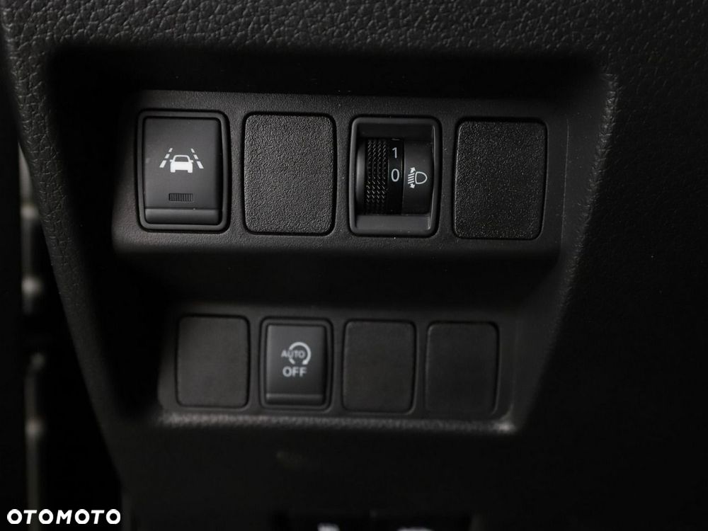 Nissan Qashqai 1.2 DIG-T N-Connecta - 34