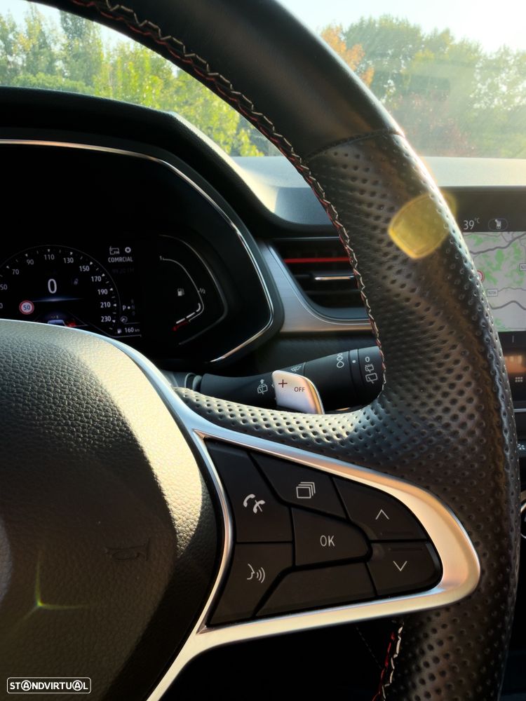 Renault Captur - 21