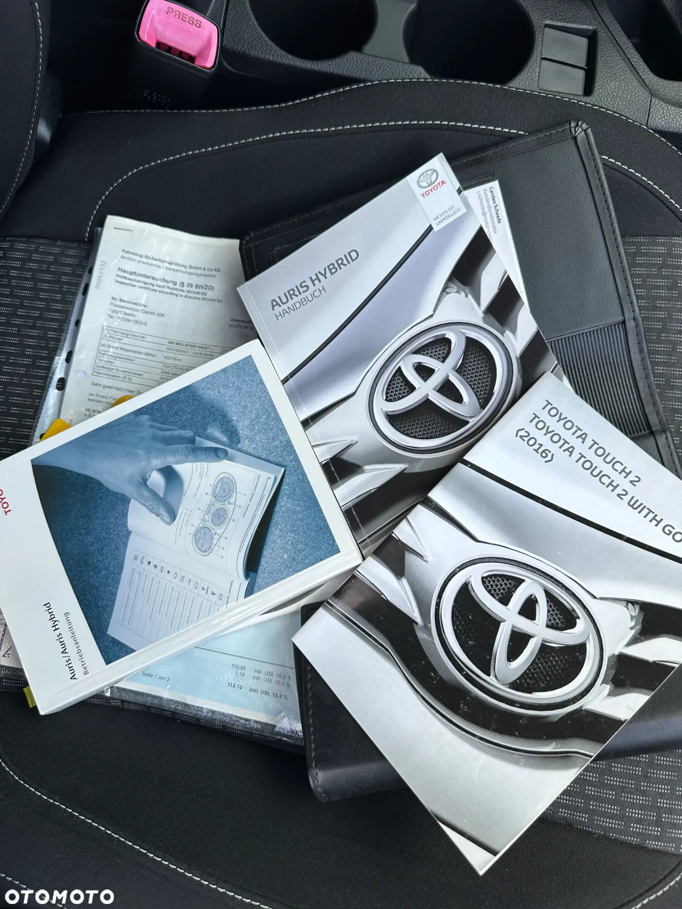 Toyota Auris 1.8 VVT-i Hybrid Automatik Edition S+ - 29