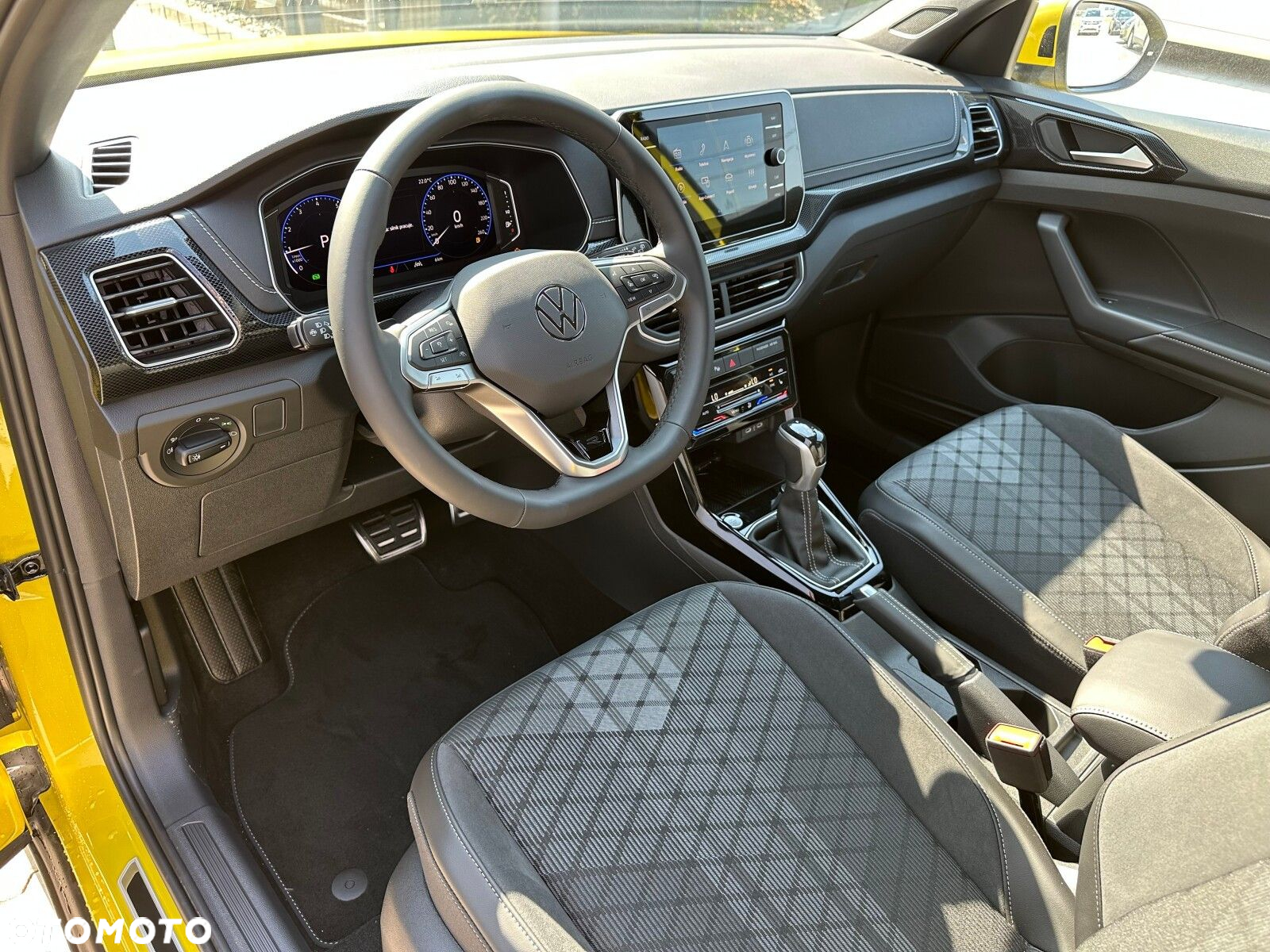 Volkswagen T-Cross 1.5 TSI ACT R-Line Plus DSG - 11