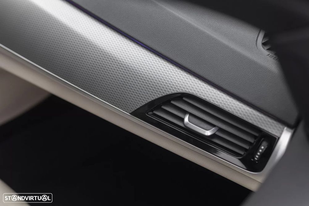 BMW 530 e iPerformance - 16