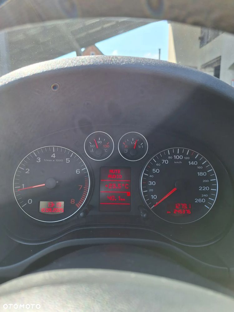 Audi A3 1.8T FSI Ambition - 12