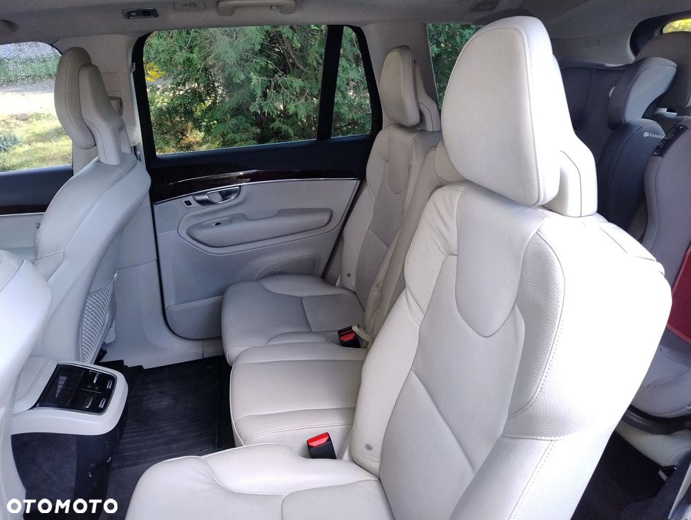 Volvo XC 90 T6 AWD Momentum 7os - 10