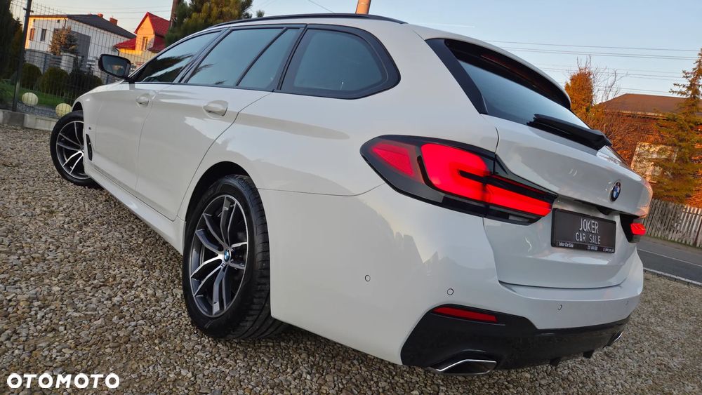 BMW Seria 5 520d Touring M Sport Edition - 39