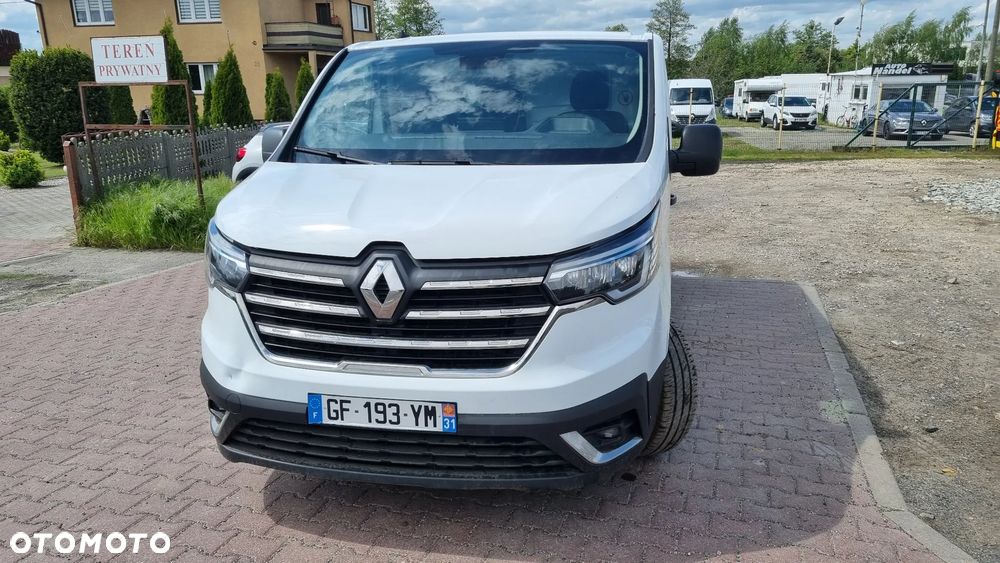 Renault Trafic - 18