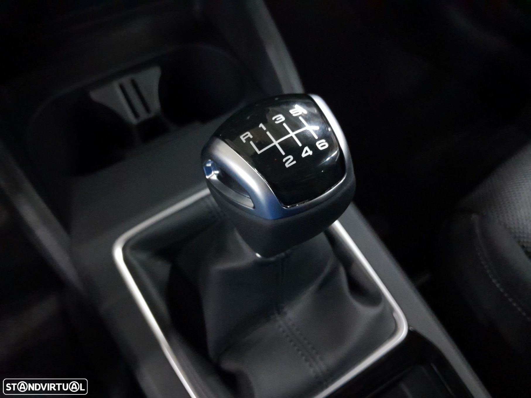 Audi Q2 30 TFSI Advanced - 17