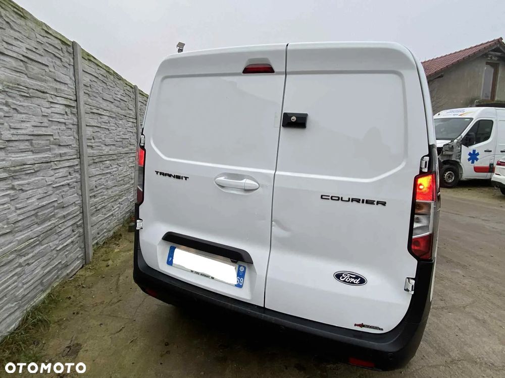 Ford TRANSIT COURIER * 2024 Rok * 1.5 EcoBlue Diesel 100KM * - 16