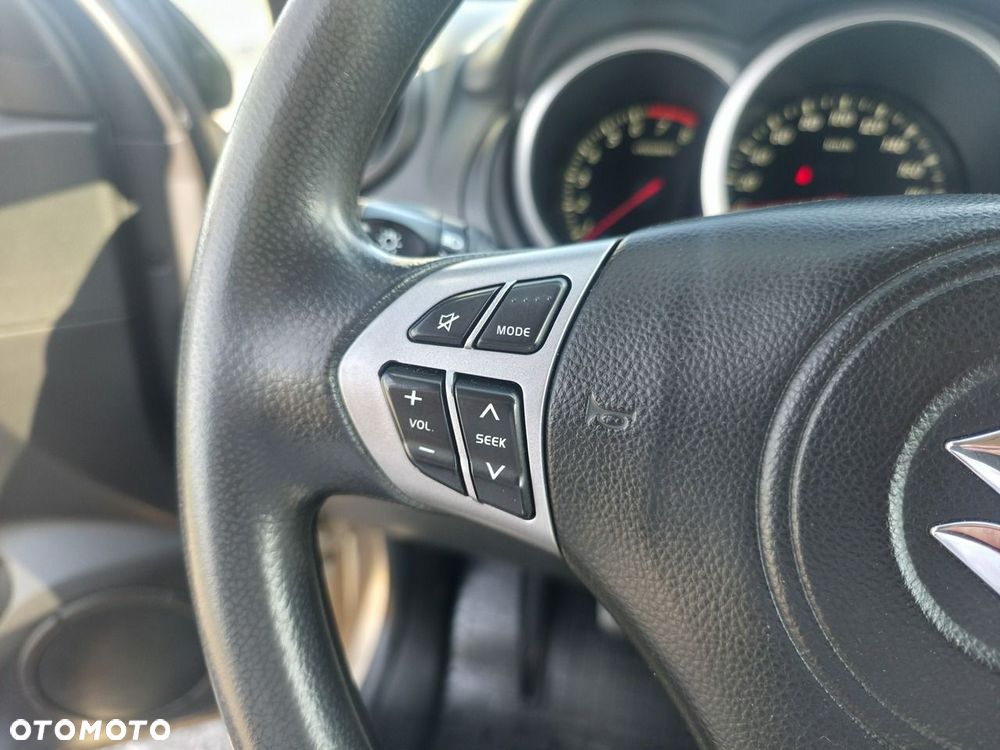 Suzuki Grand Vitara - 14