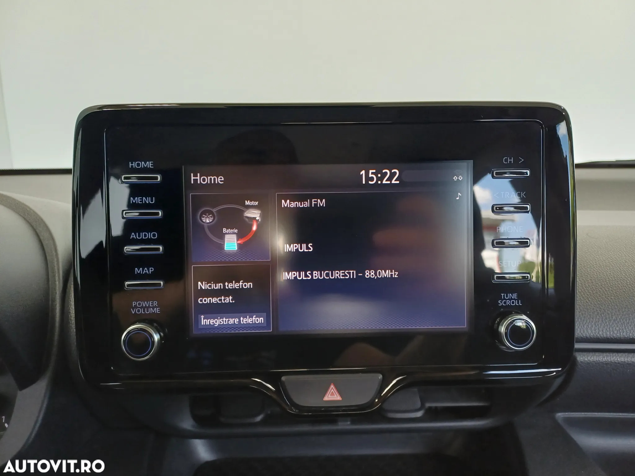 Toyota Yaris 1.5 VVT-i HSD Active - 18