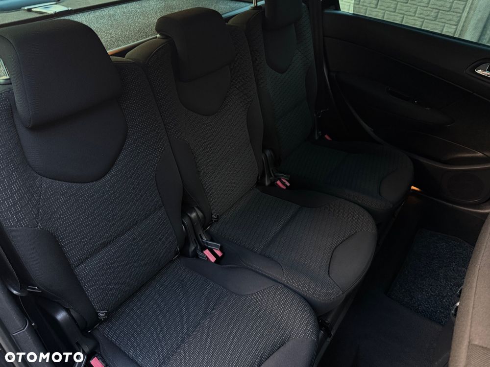 Peugeot 308 120 VTi Platinum - 35