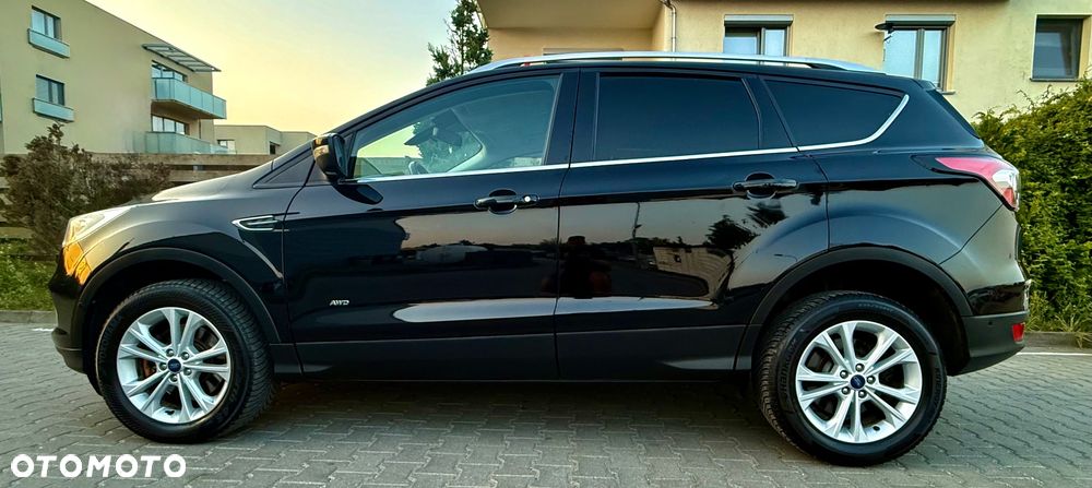 Ford Kuga - 17