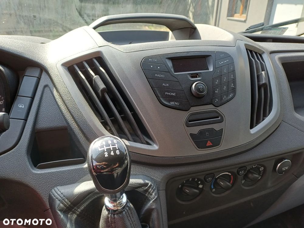 Ford Transit - 10