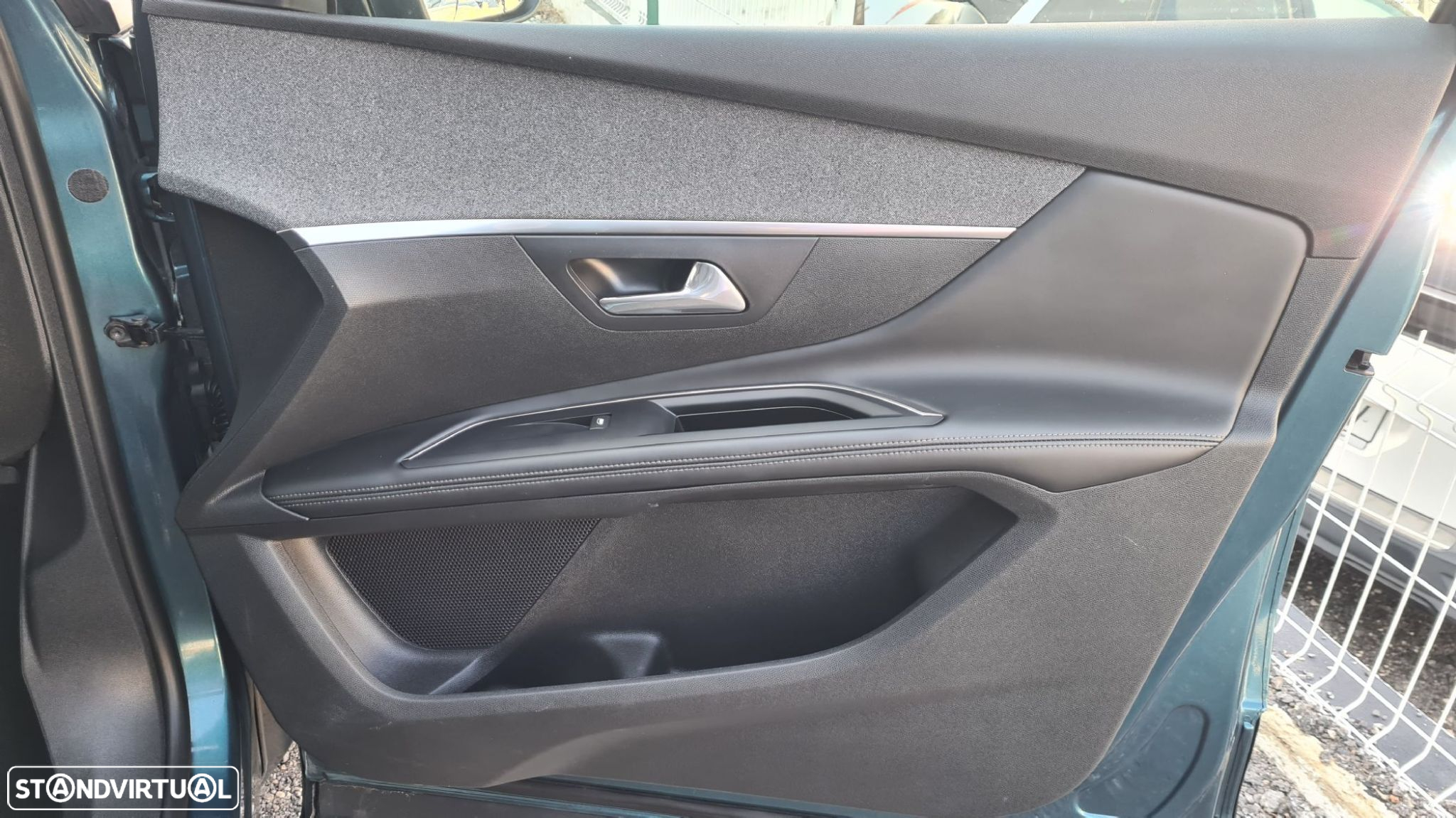 Peugeot 5008 1.6 BlueHDi Allure EAT6 J18 - 40