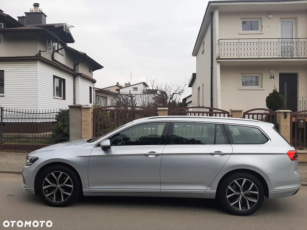 Volkswagen Passat Variant 2.0 TDI SCR DSG Business - 5